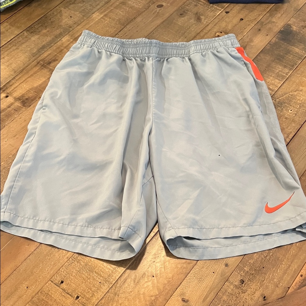 Nike Men's Athletic Shorts in Light Gray and Bright Orange